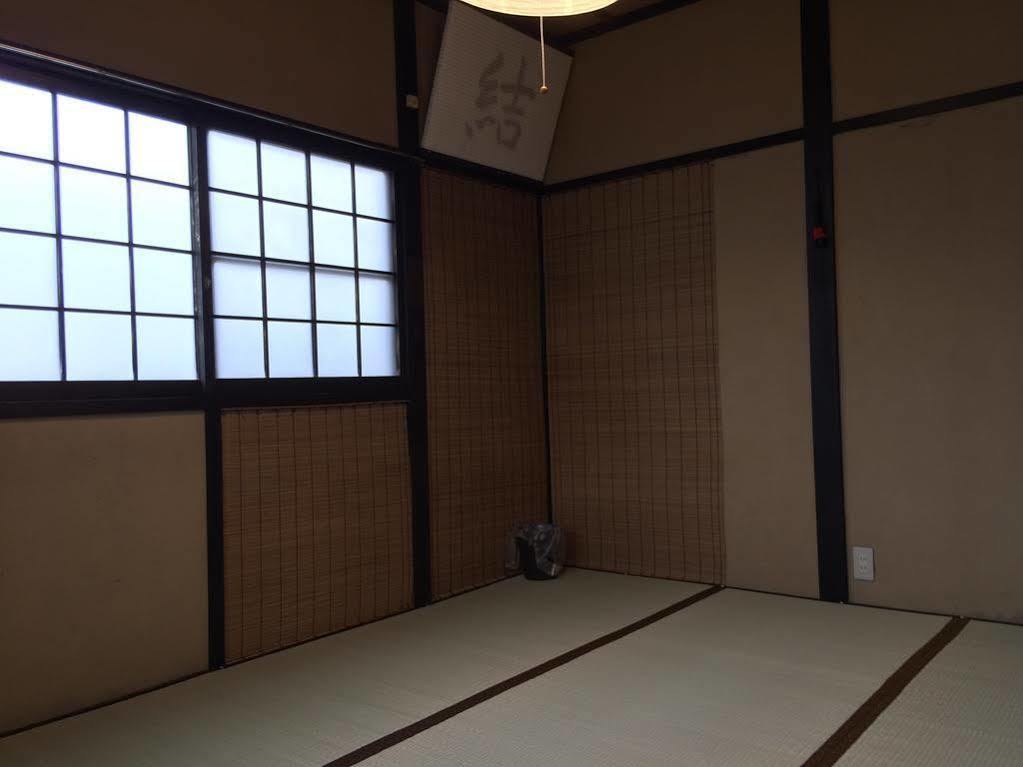 คาคูเระ ยาโดะ ยูจิ-อินน์ คุราชิกิ ภายนอก รูปภาพ